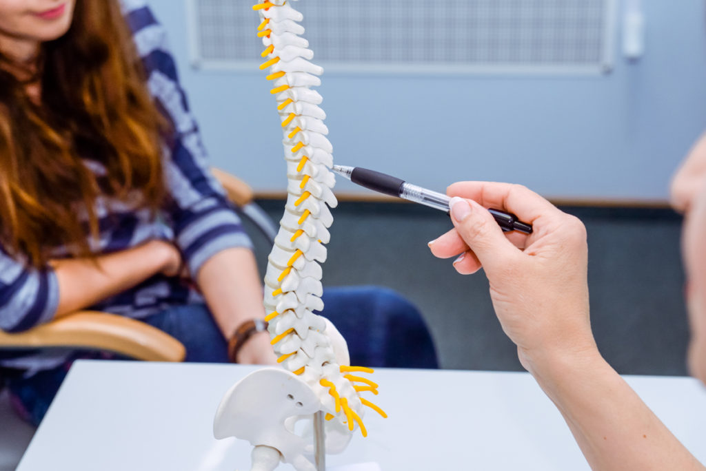 Chiropractic Care at Work? The Major Benefits On-Site Health Centers Can Offer Your Employees