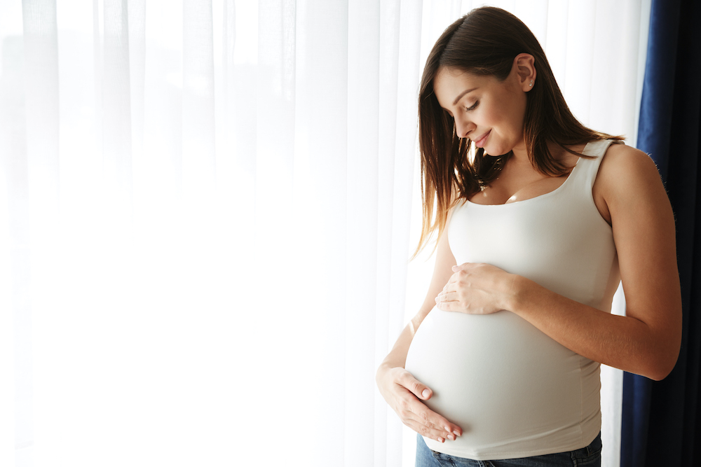 Back Pain During Pregnancy? Why You Need a Chiropractor When You’re Expecting